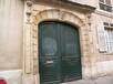  Porche d'entrée d'immeuble, 10, rue de la Source